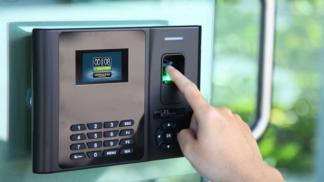 Metode Verifikasi yang Sesuai Kondisi Karyawan